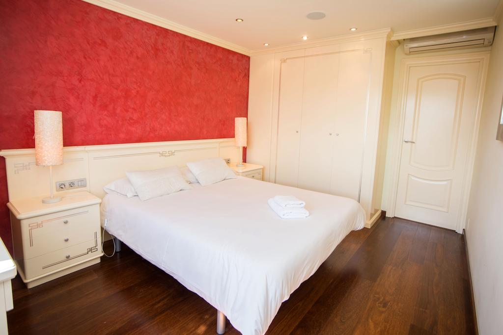 Apartment Splendid Gaudi Mercat Del Ninot Apartment Barcelona